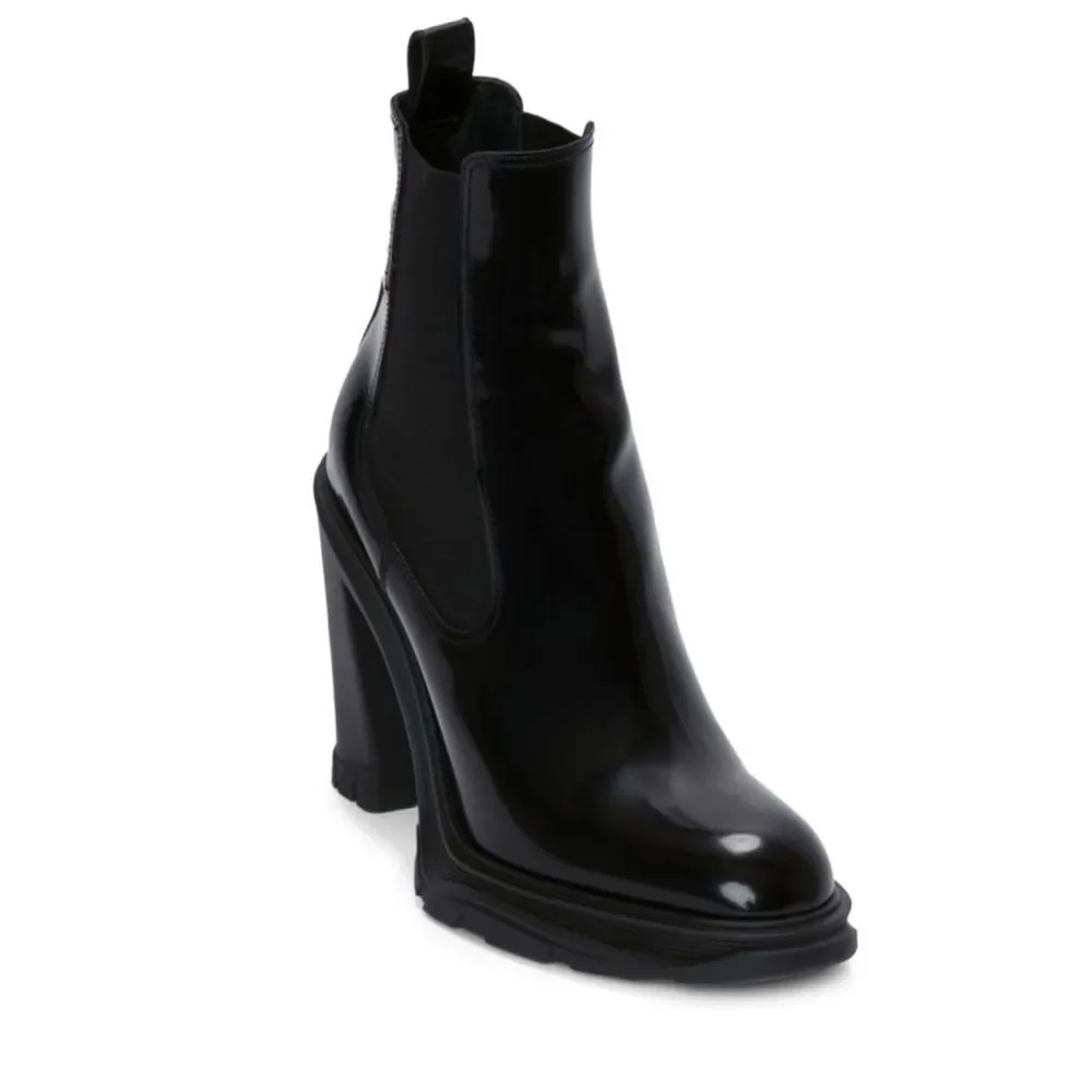 Alexander McQueen authentic alexander